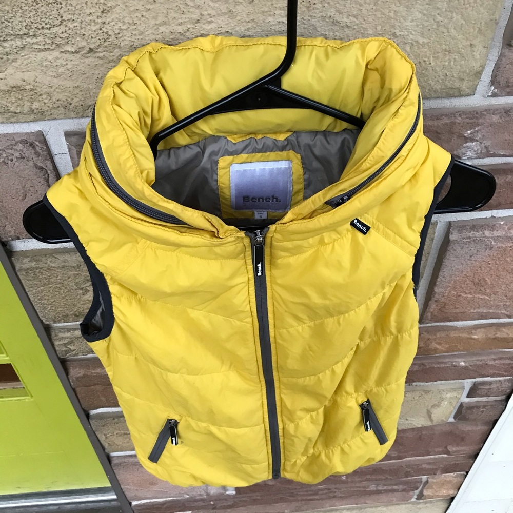 Bench Vest